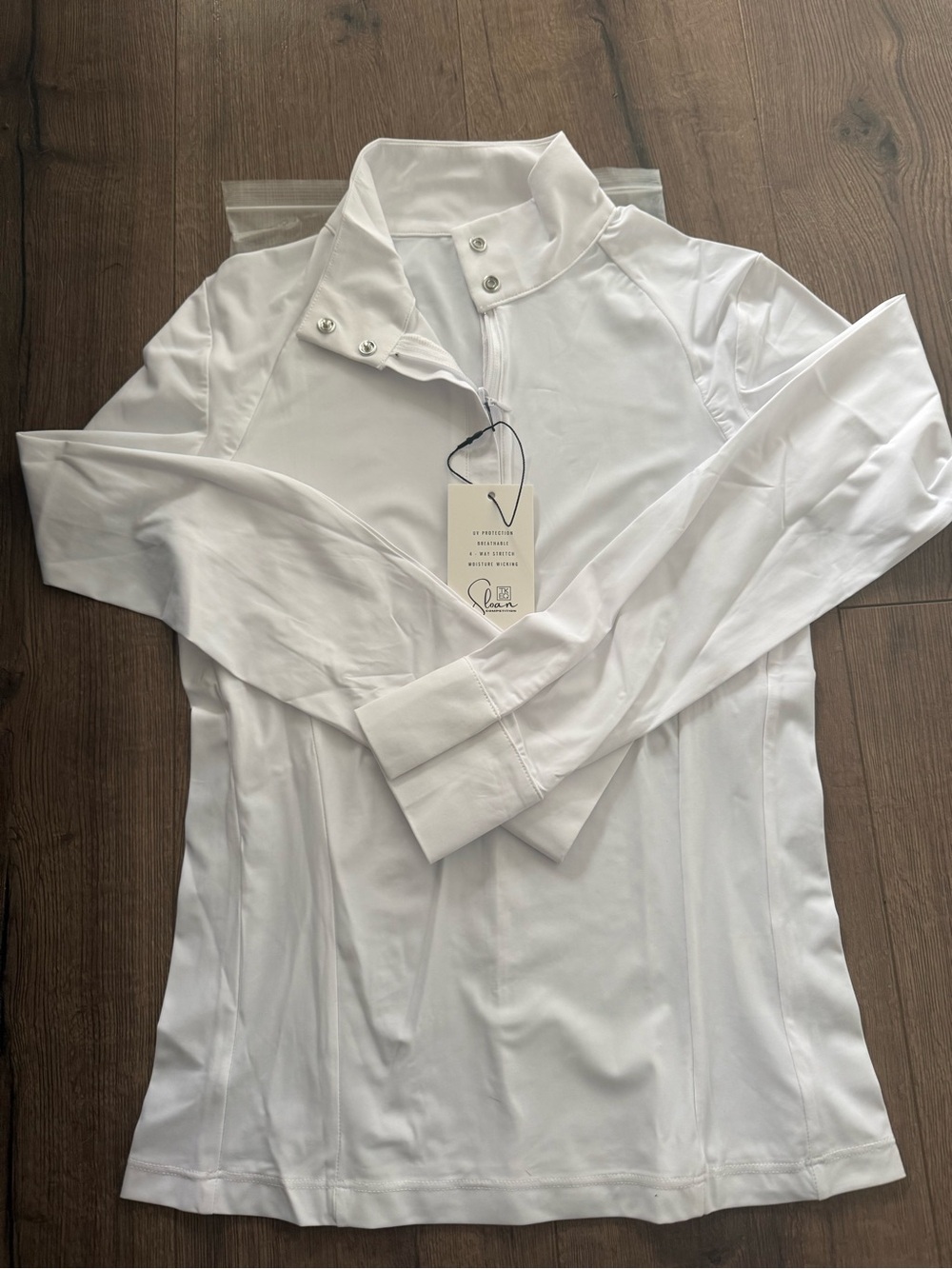 TKEQ Women’s Sloan Show Shirt *Brand New*